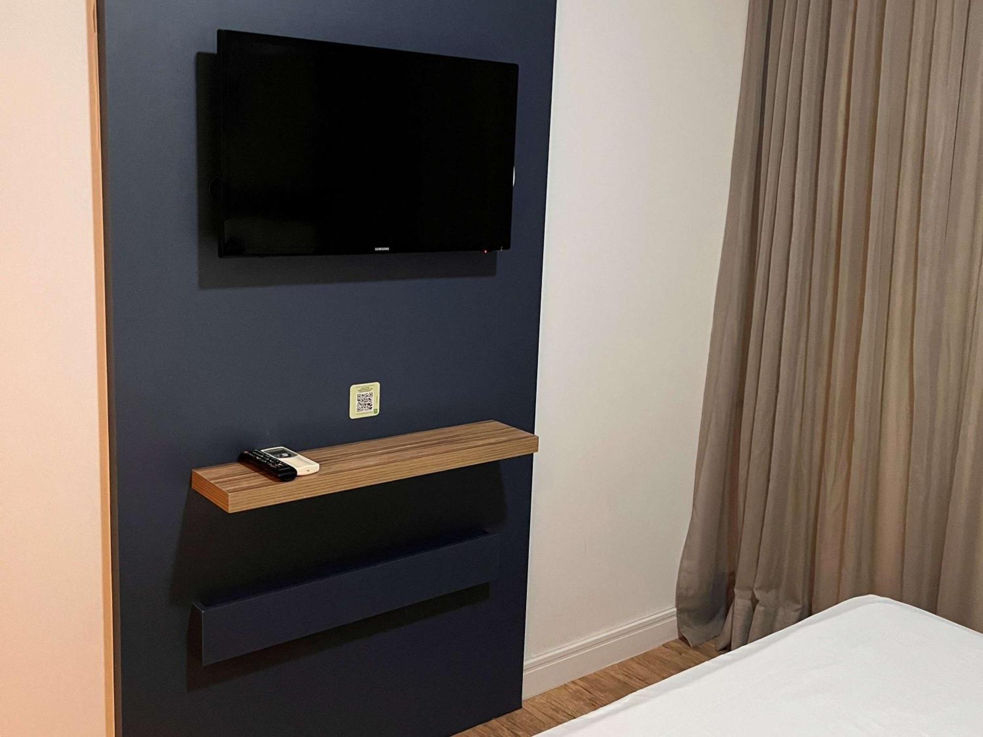 Готель Ibis Styles Confins Aeroporto Лагоа-Санта Екстер'єр фото